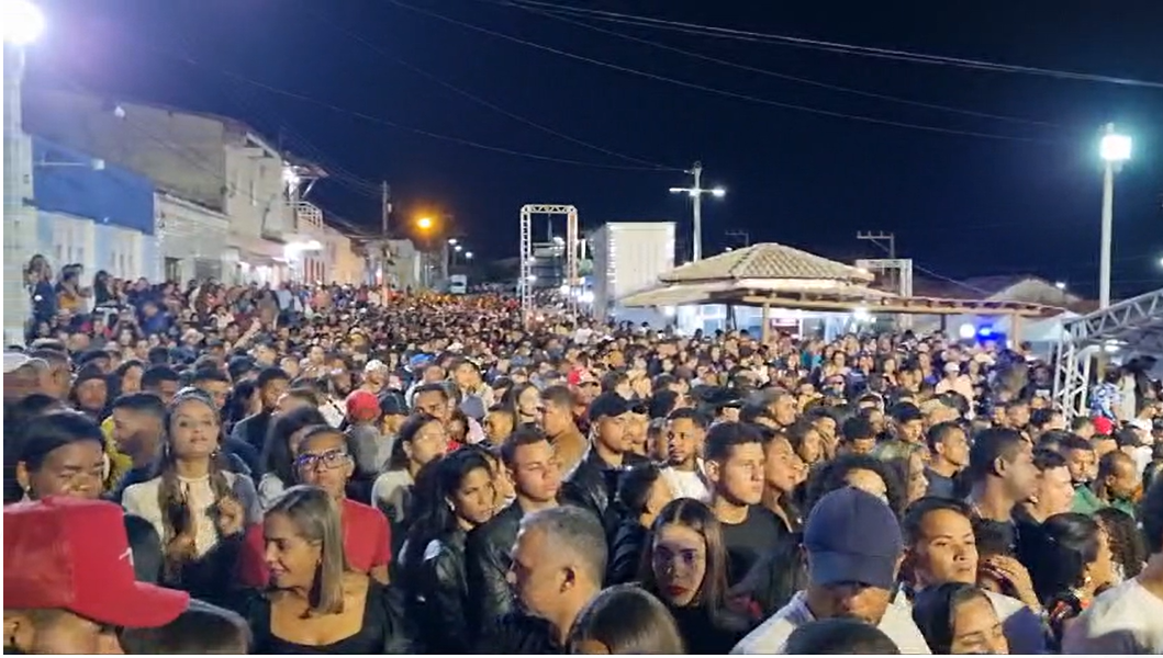 Segundo Dia da Melhor Vaquejada de Todos os Tempos em Ibiquera é Marcado por Shows Incríveis